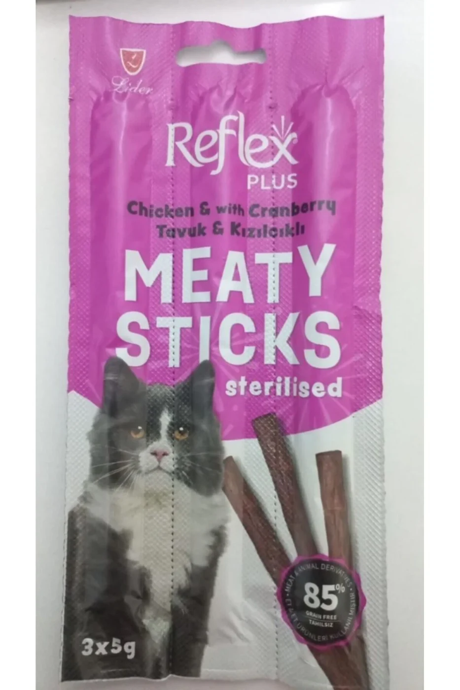 Meaty Stıcks Sterilised Tavuk & Kızılcıklı 3x5 Gr